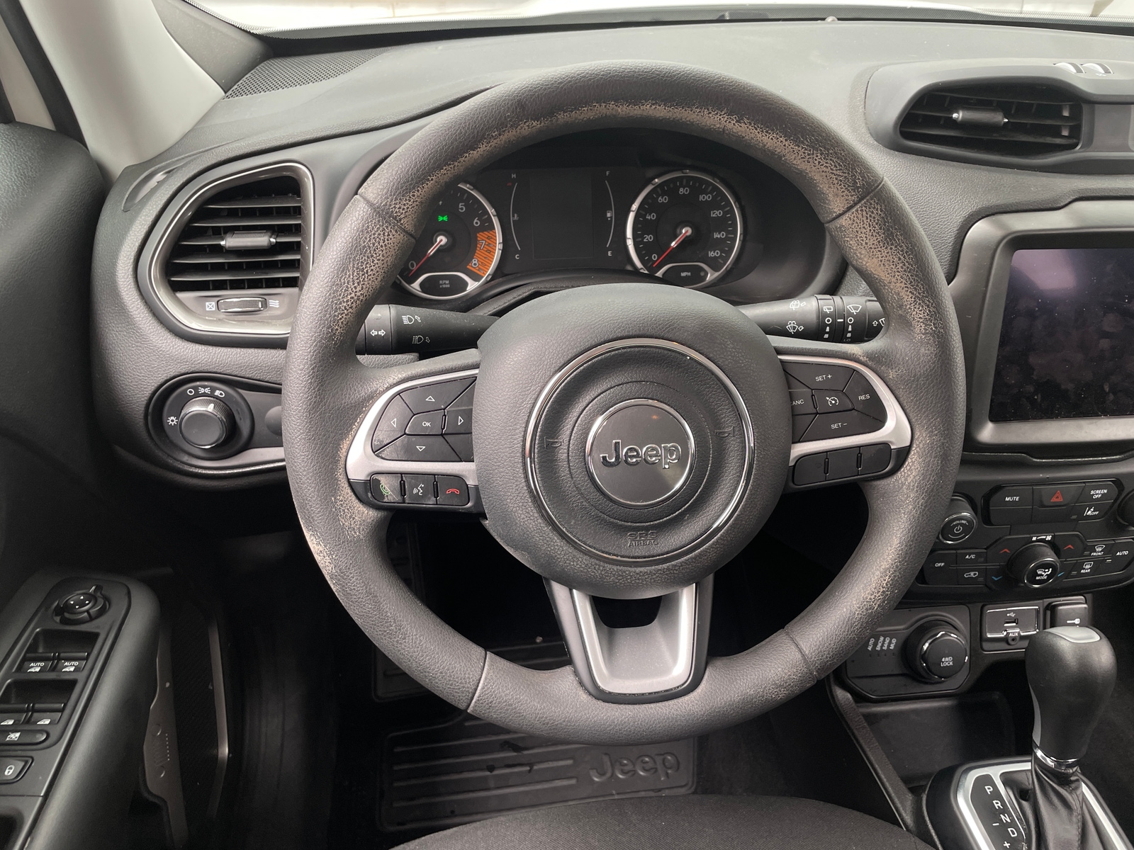 Thumbnail: 2023 Jeep Renegade - 5