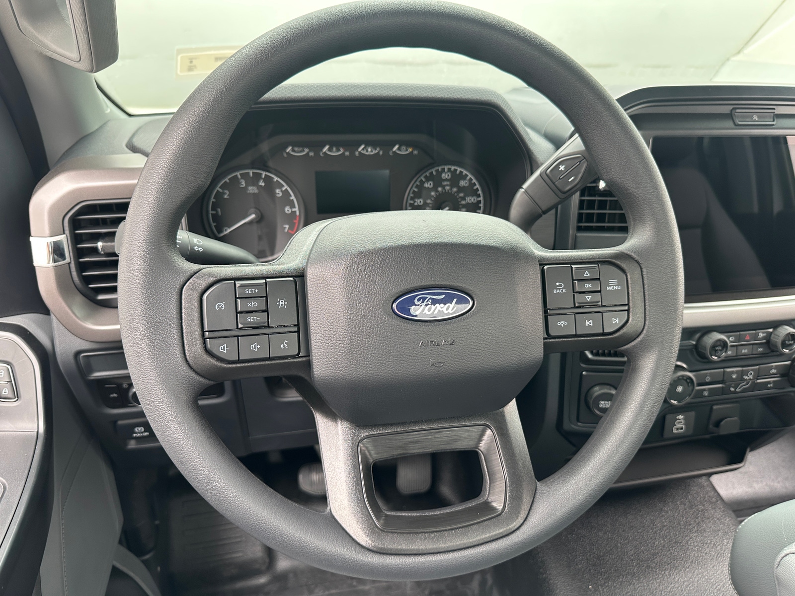 Thumbnail: 2026 Ford Econoline - 4
