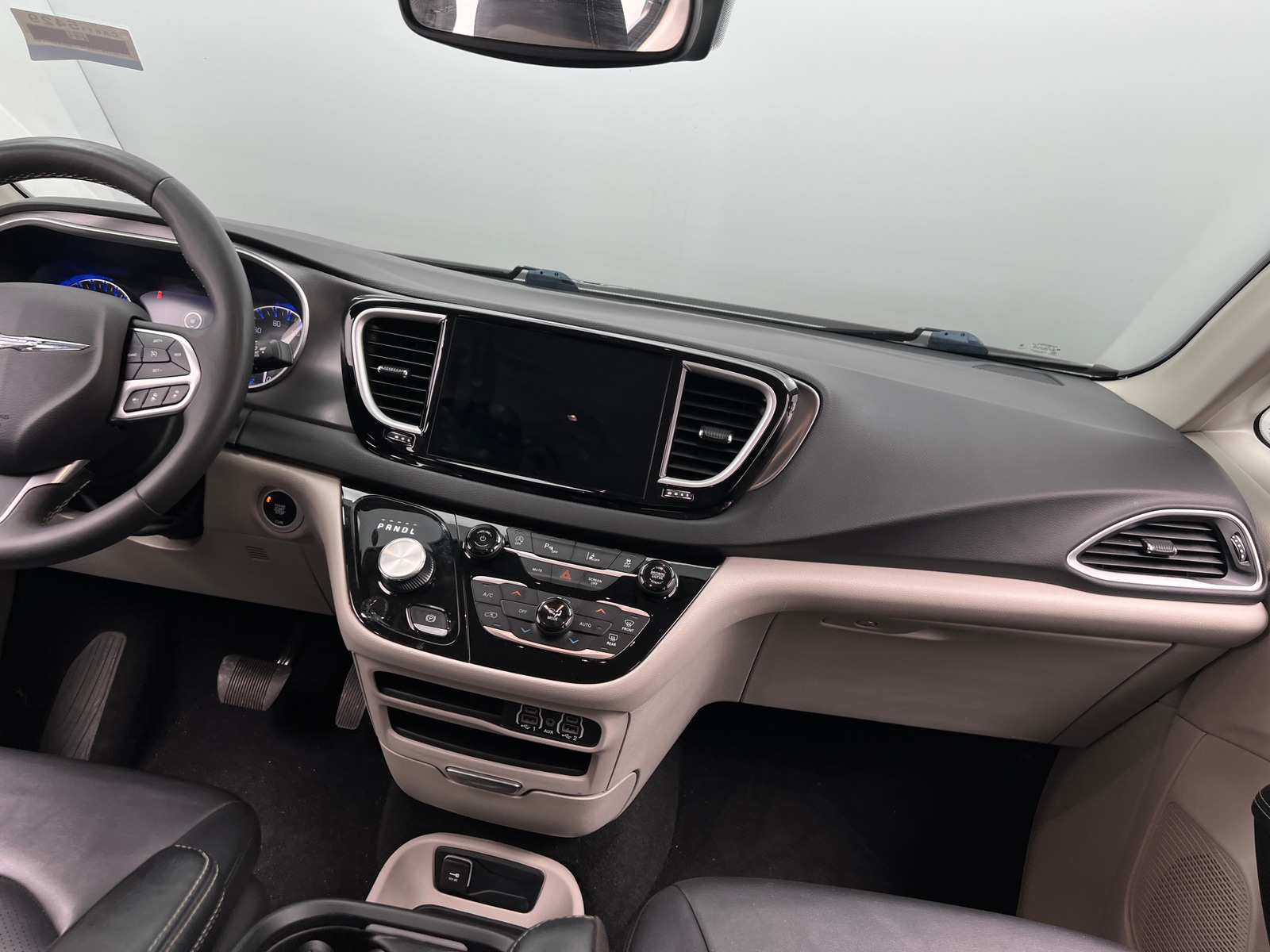 Thumbnail: 2024 Chrysler Pacifica - 2