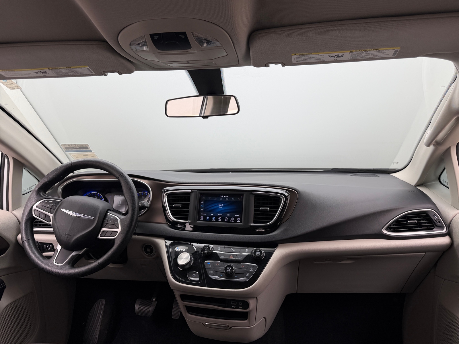 Thumbnail: 2020 Chrysler Voyager - 3