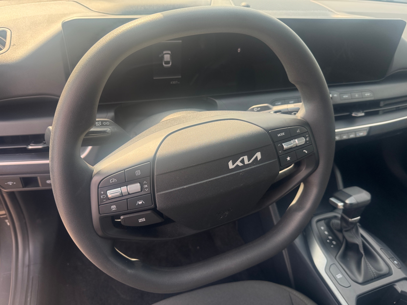Thumbnail: 2026 Kia K4 - 5