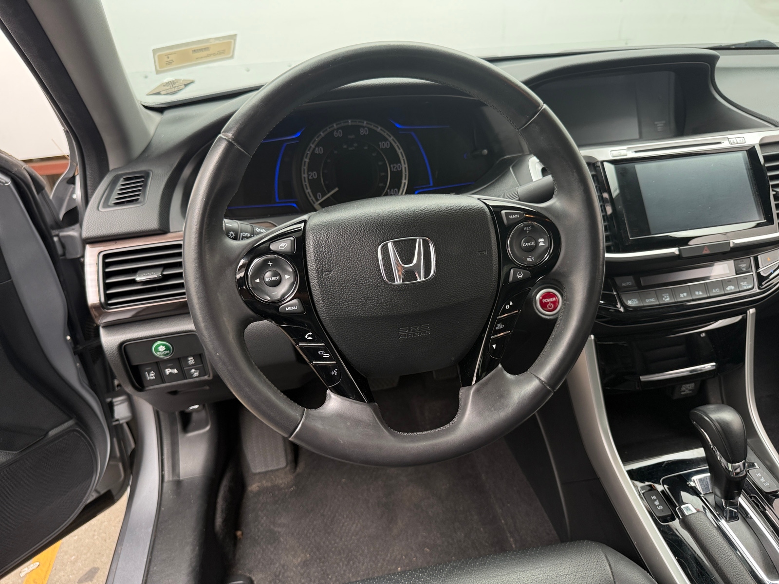 Thumbnail: 2017 Honda Accord - 4