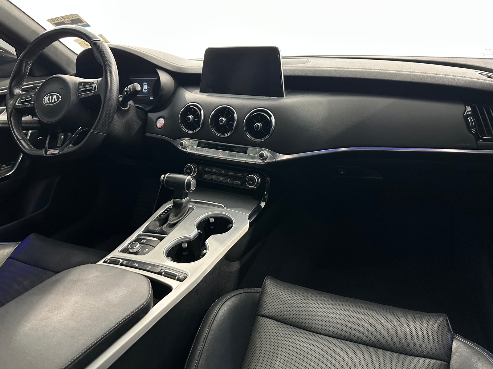 Thumbnail: 2021 Kia Stinger - 2