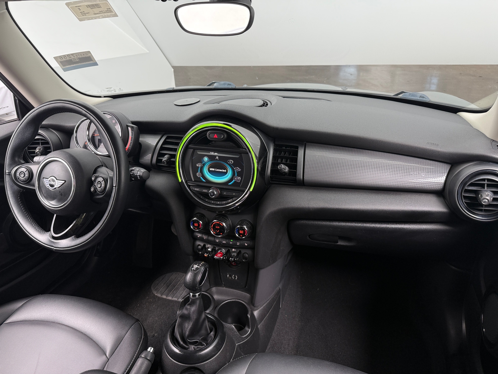 Thumbnail: 2018 MINI Cooper Hardtop - 2
