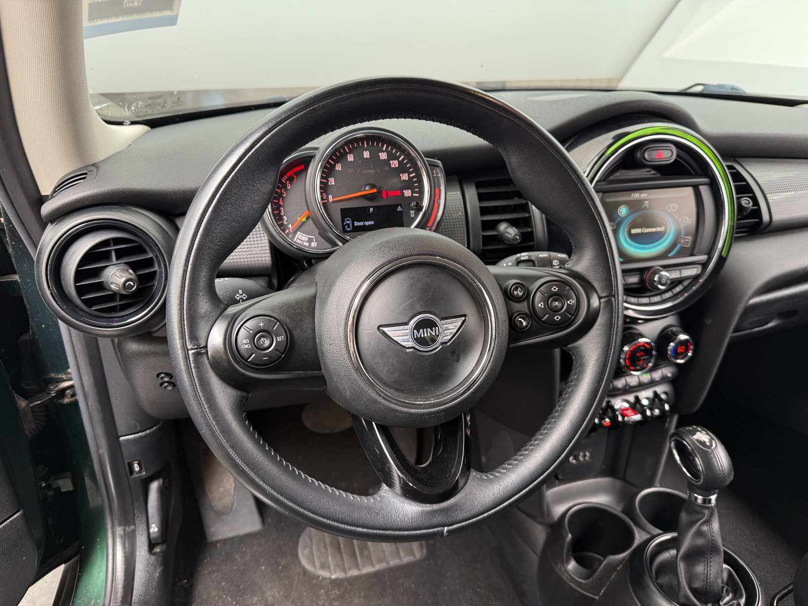Thumbnail: 2018 MINI Cooper Hardtop - 4