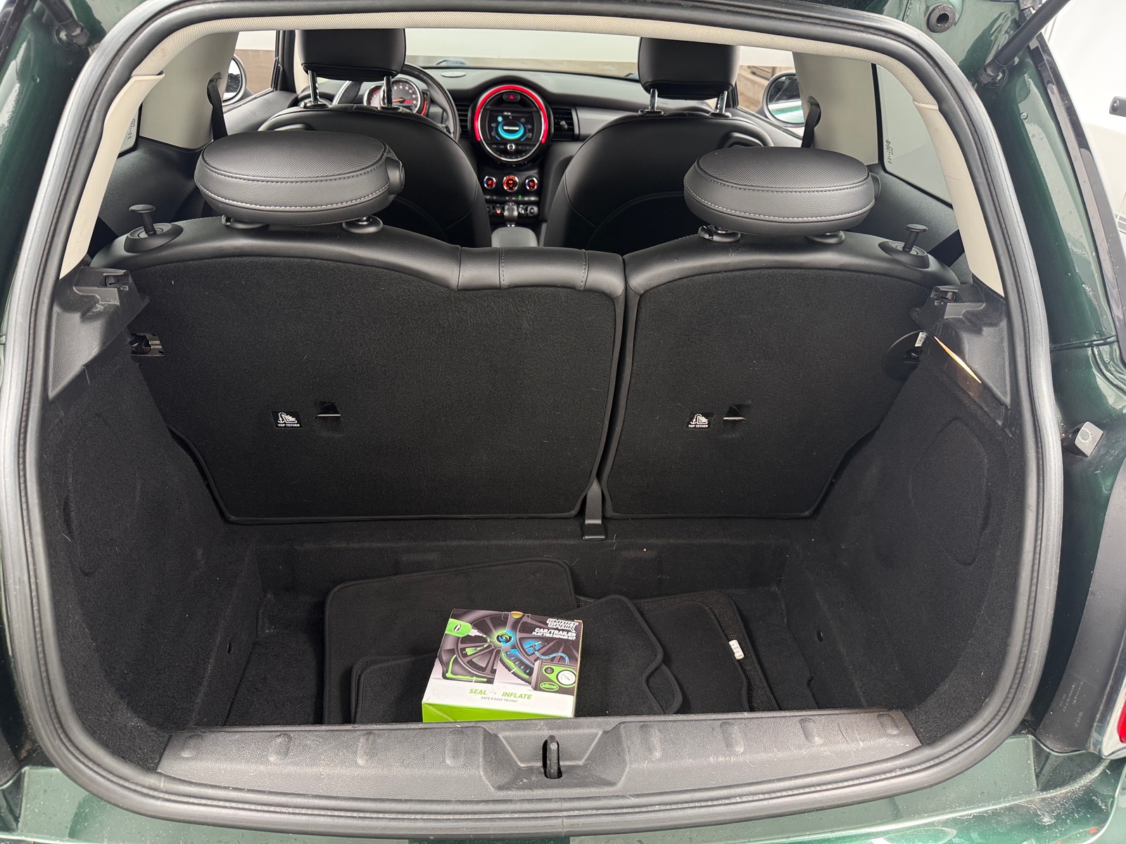 Thumbnail: 2018 MINI Cooper Hardtop - 6