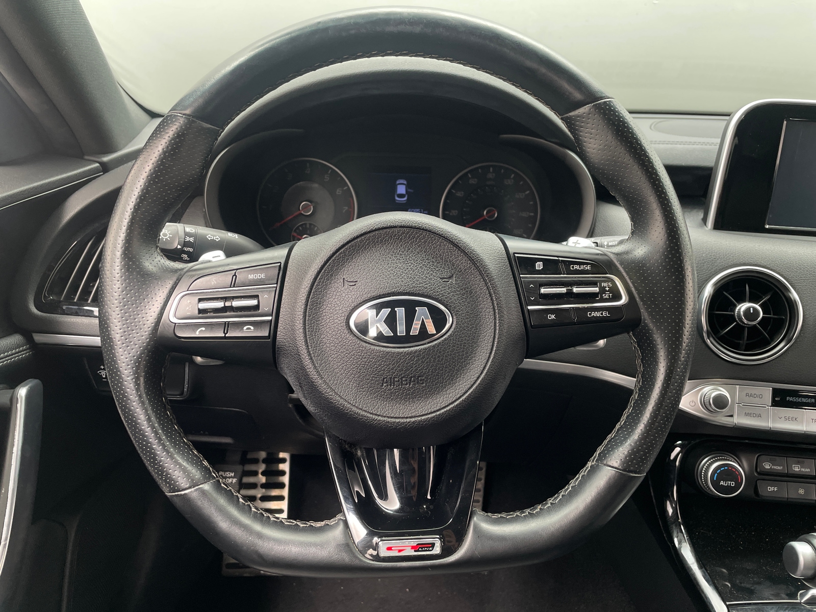 Thumbnail: 2021 Kia Stinger - 4
