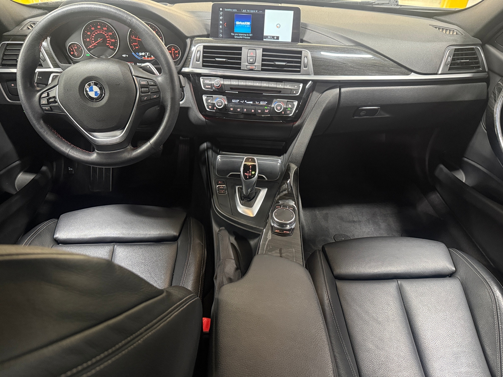 Thumbnail: 2018 BMW 3 Series - 3