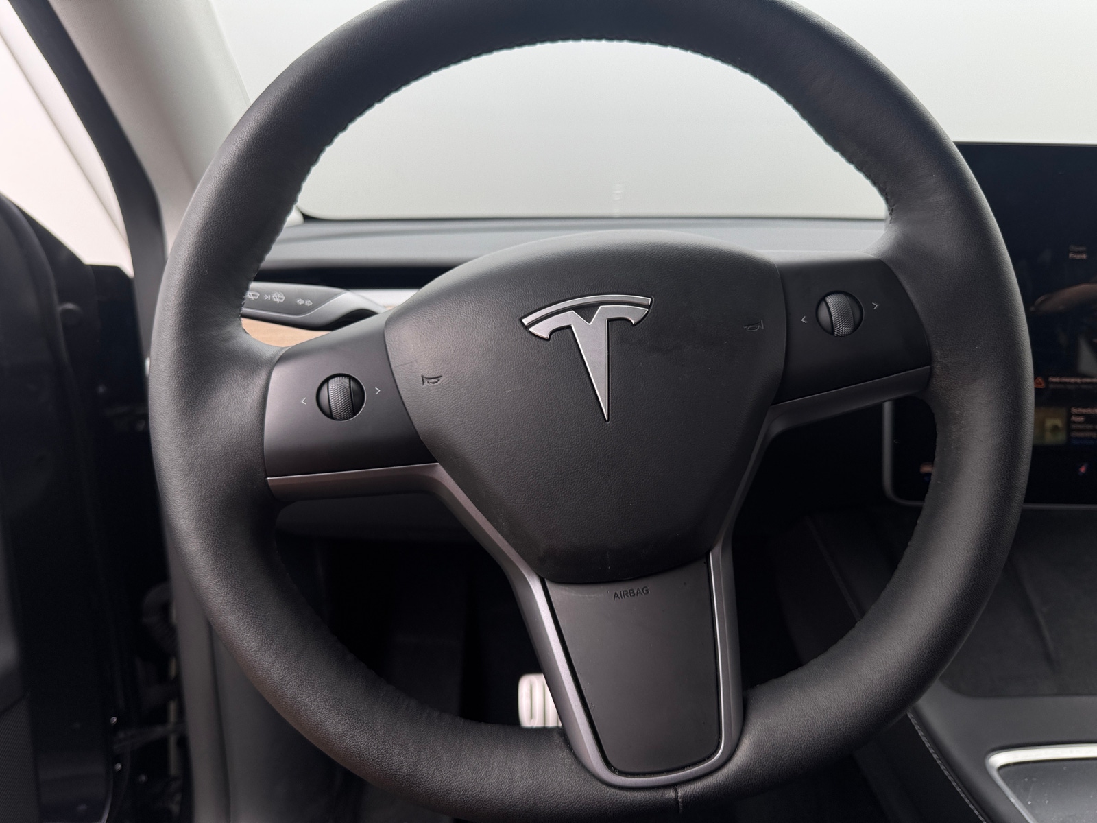 Thumbnail: 2024 Tesla Model Y - 4