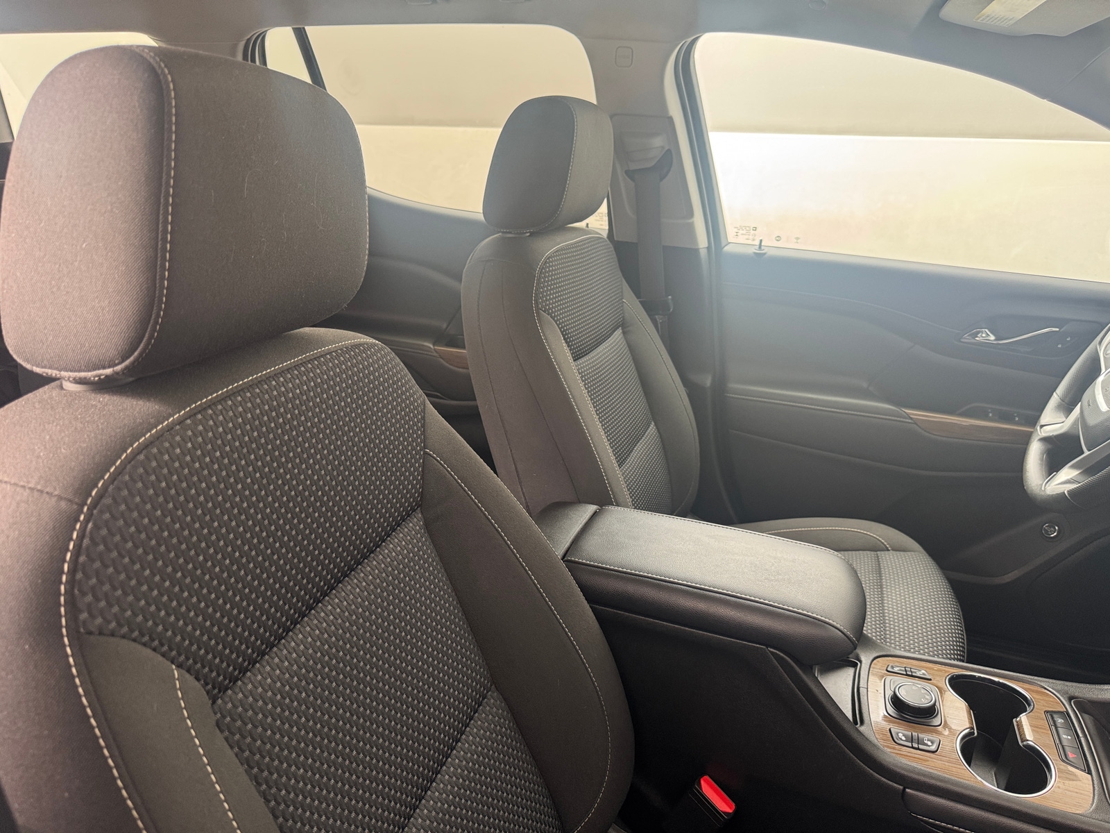 Thumbnail: 2023 GMC Acadia - 2