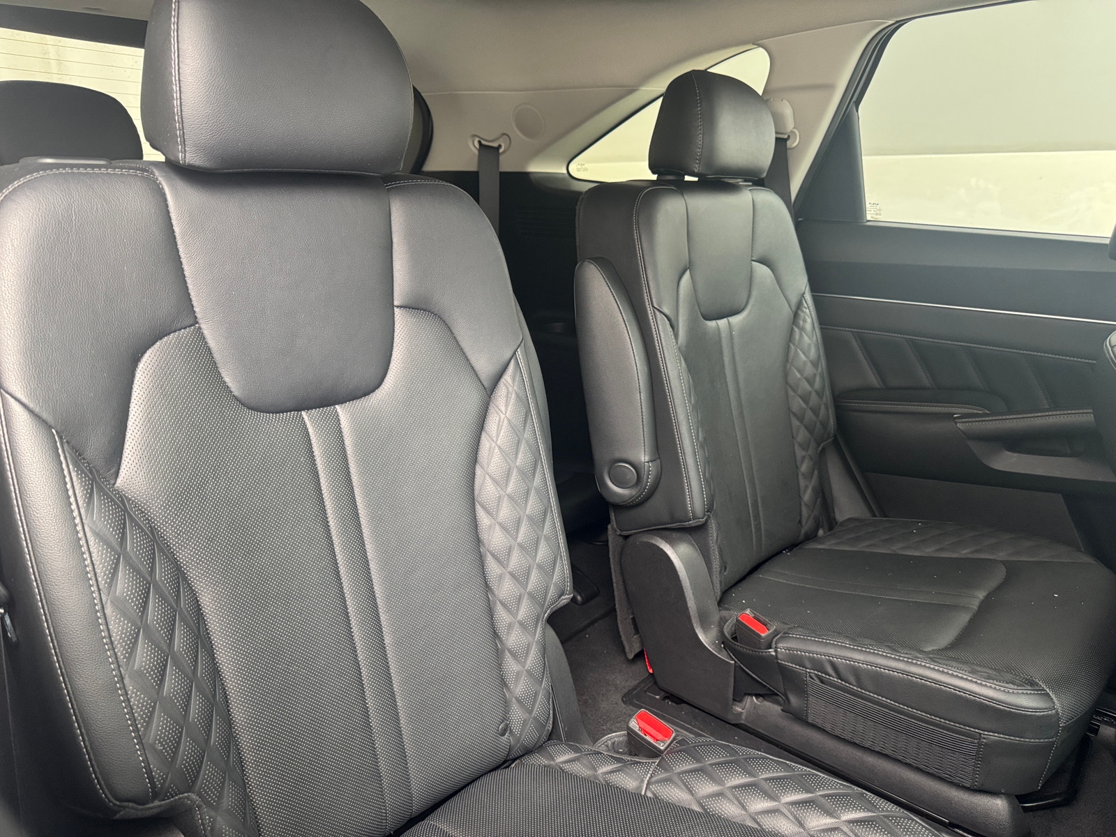 Thumbnail: 2022 Kia Sorento - 5