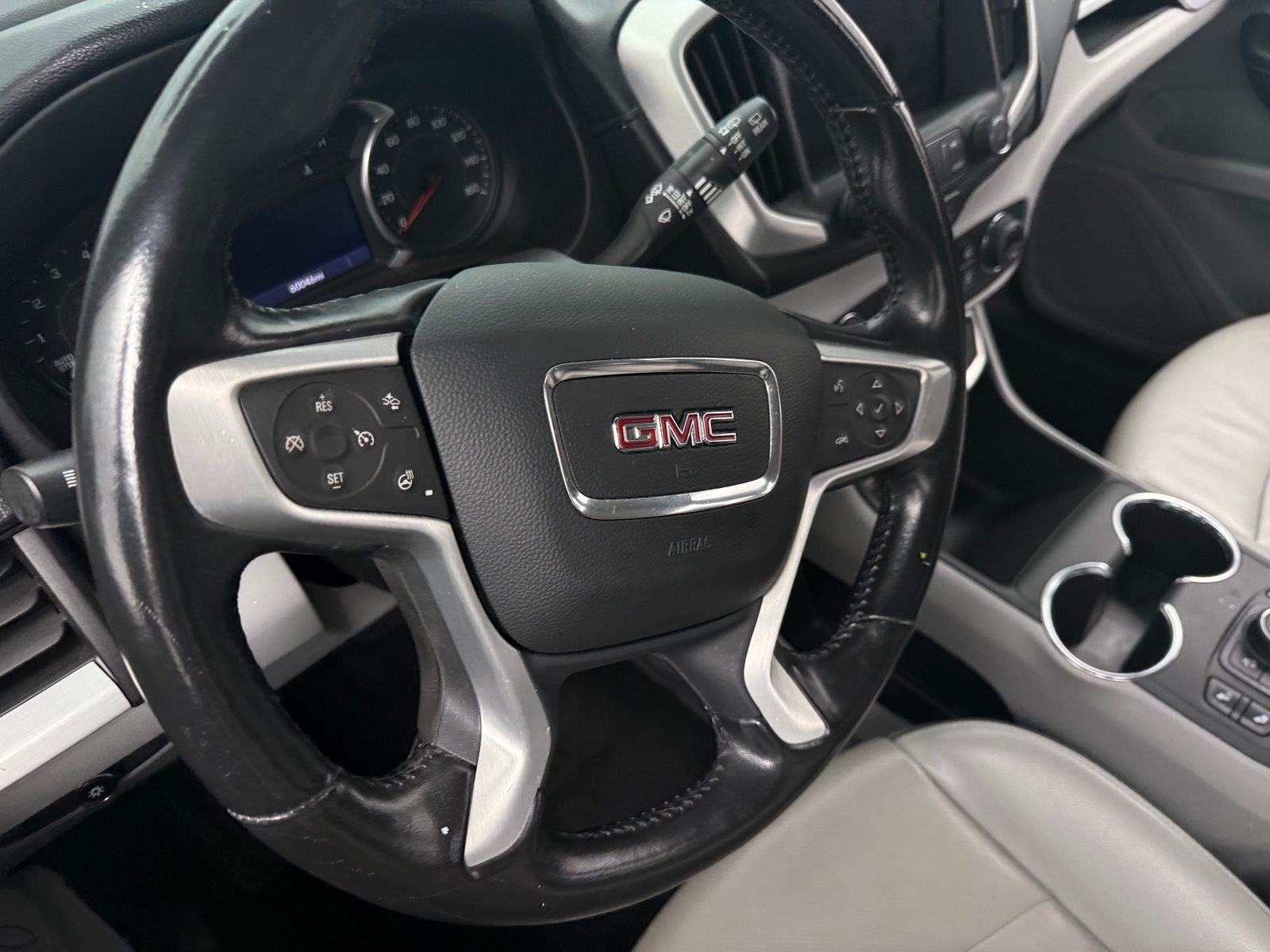 Thumbnail: 2022 GMC Terrain - 4