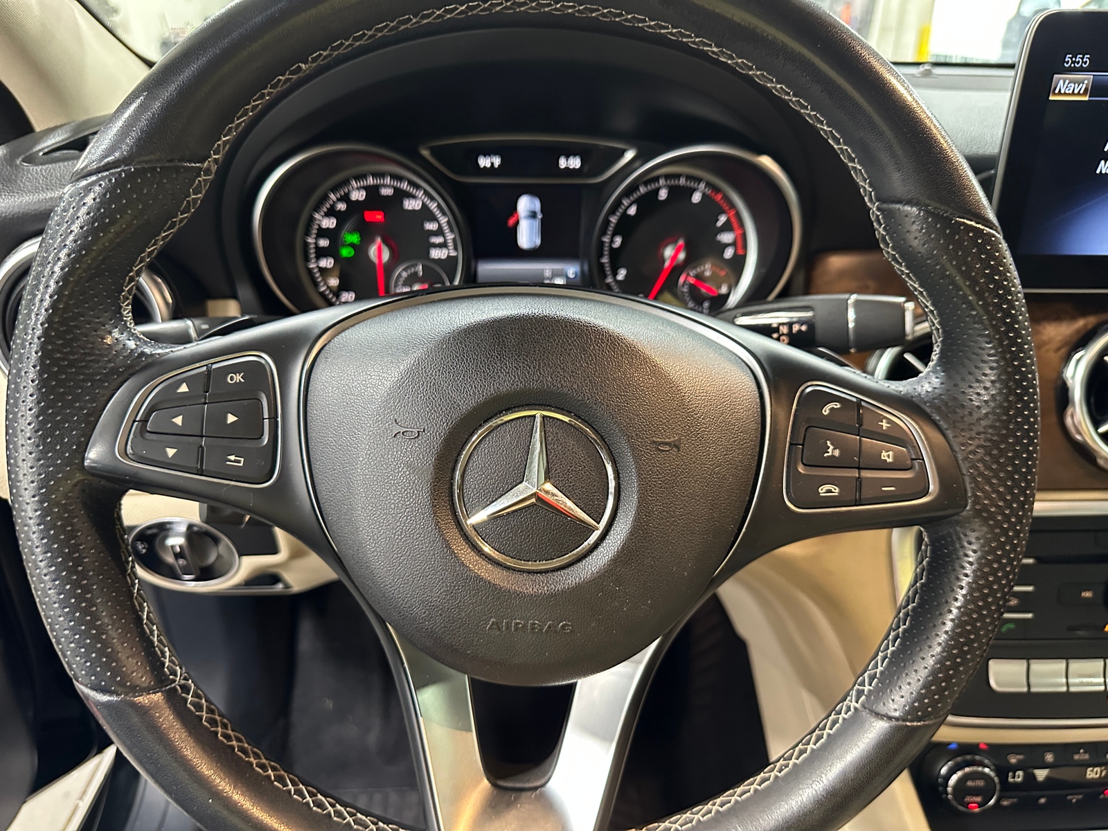 Thumbnail: 2020 Mercedes-Benz GLA - 4