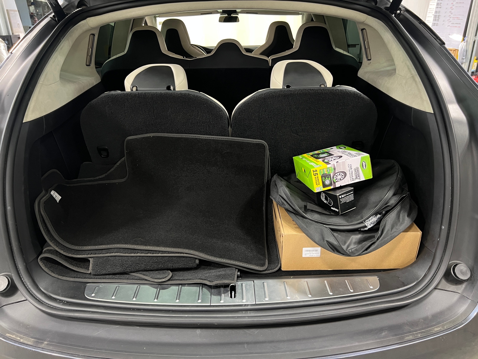 Thumbnail: 2019 Tesla Model X - 6