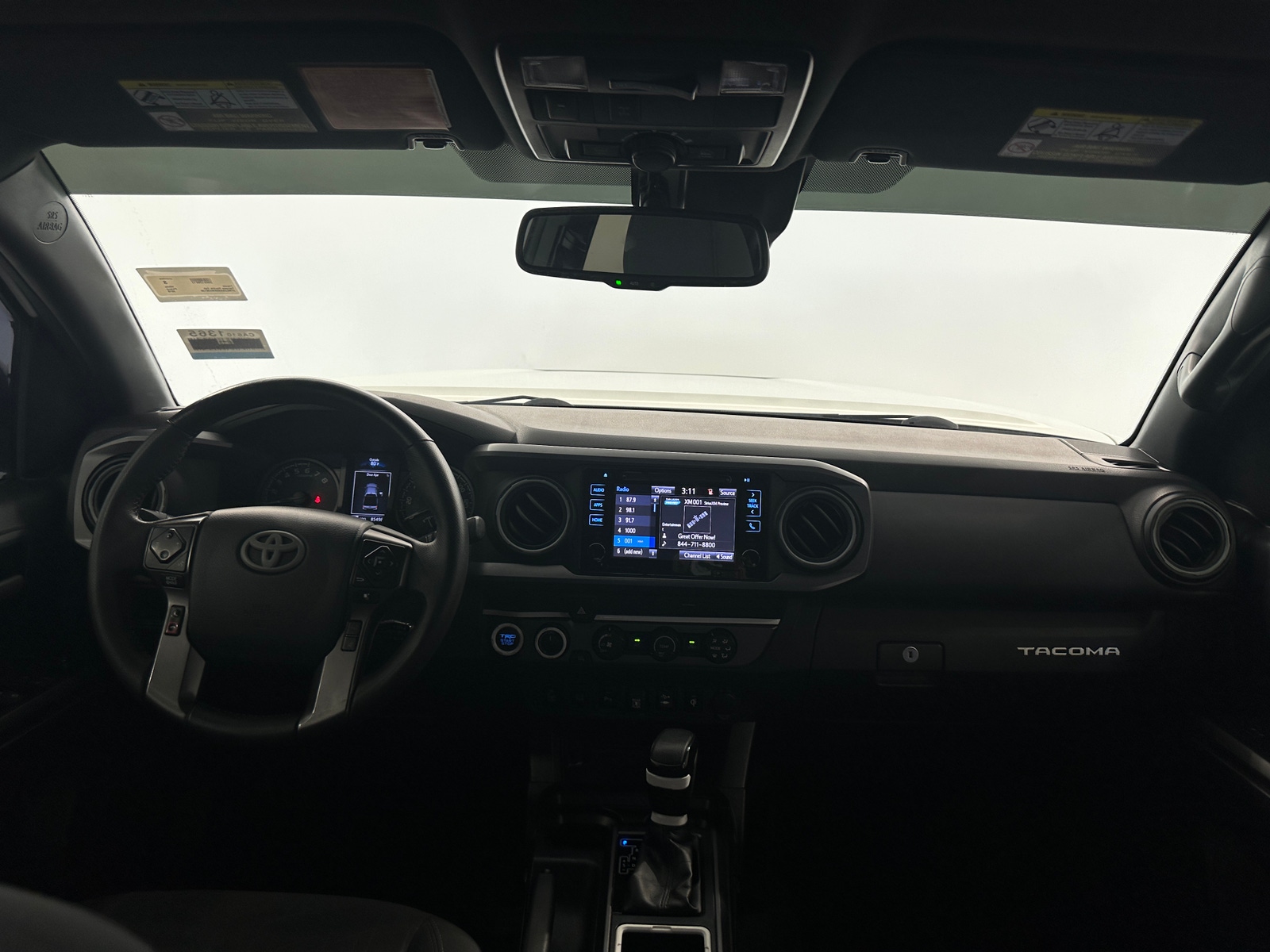 Thumbnail: 2019 Toyota Tacoma - 3