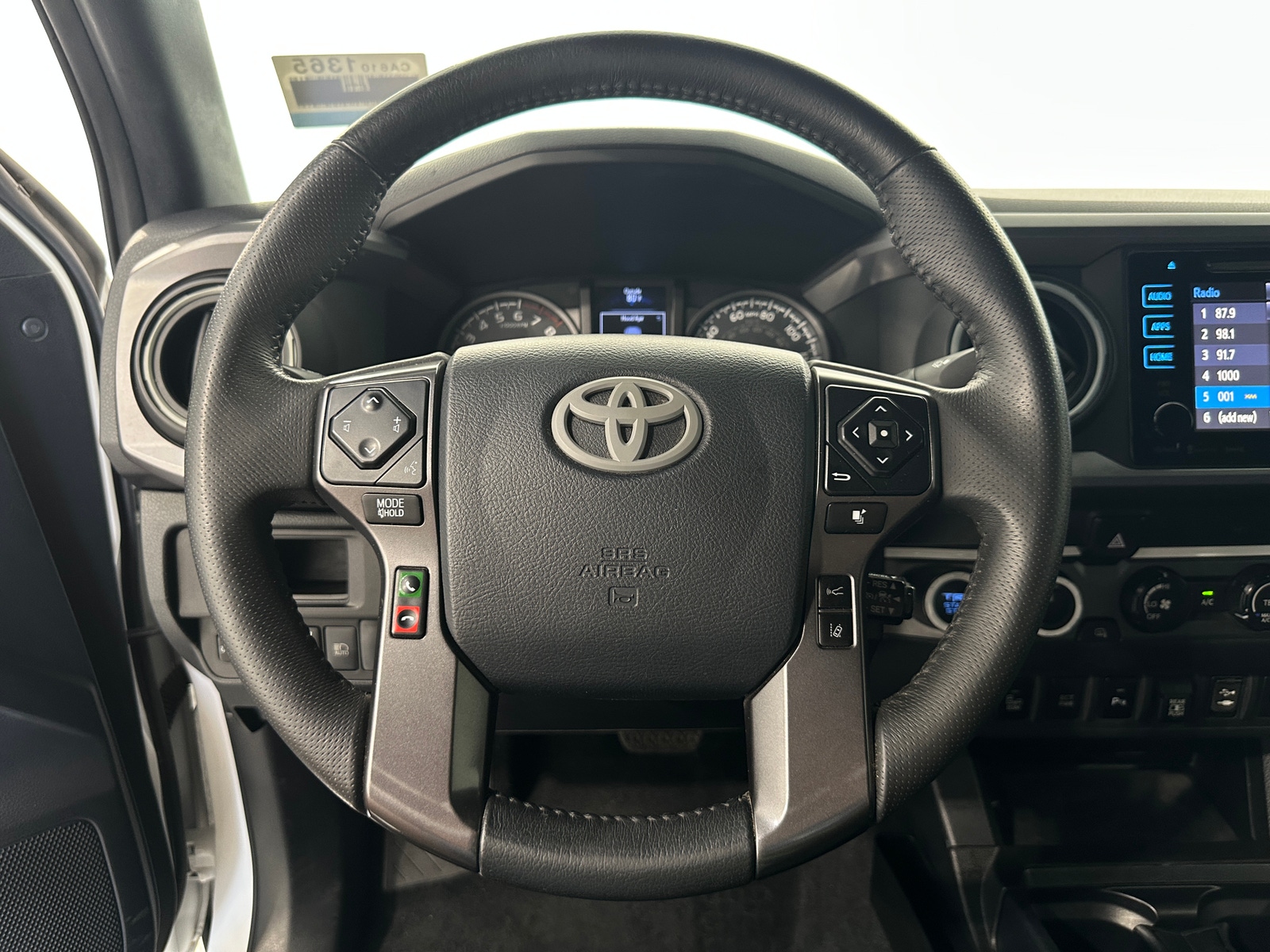 Thumbnail: 2019 Toyota Tacoma - 5