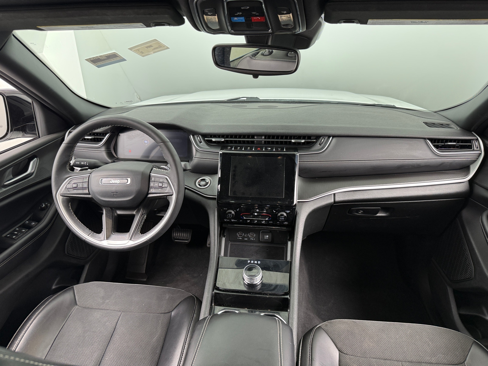 Thumbnail: 2023 Jeep Grand Cherokee L - 2