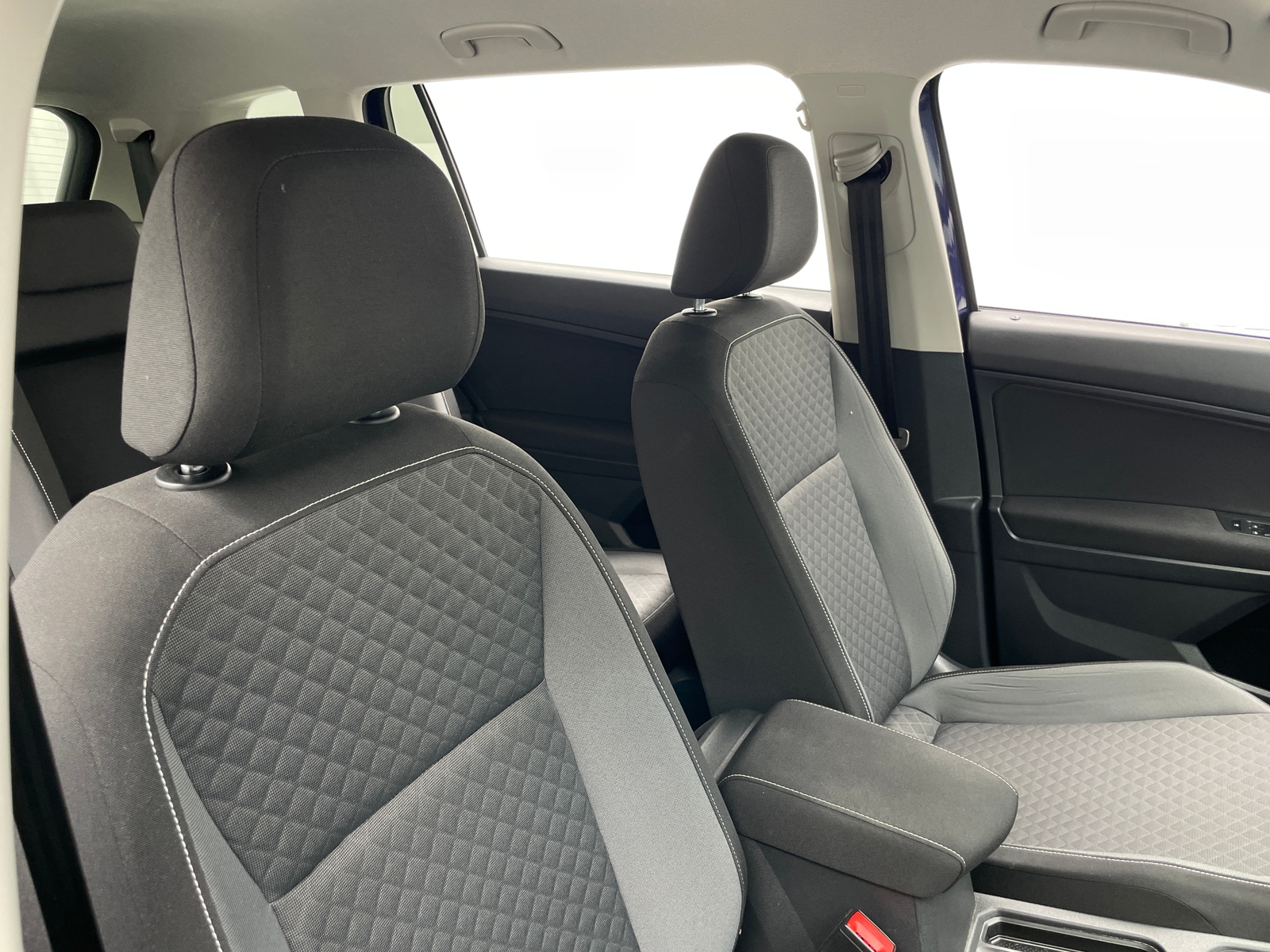 Thumbnail: 2021 Volkswagen Tiguan - 2
