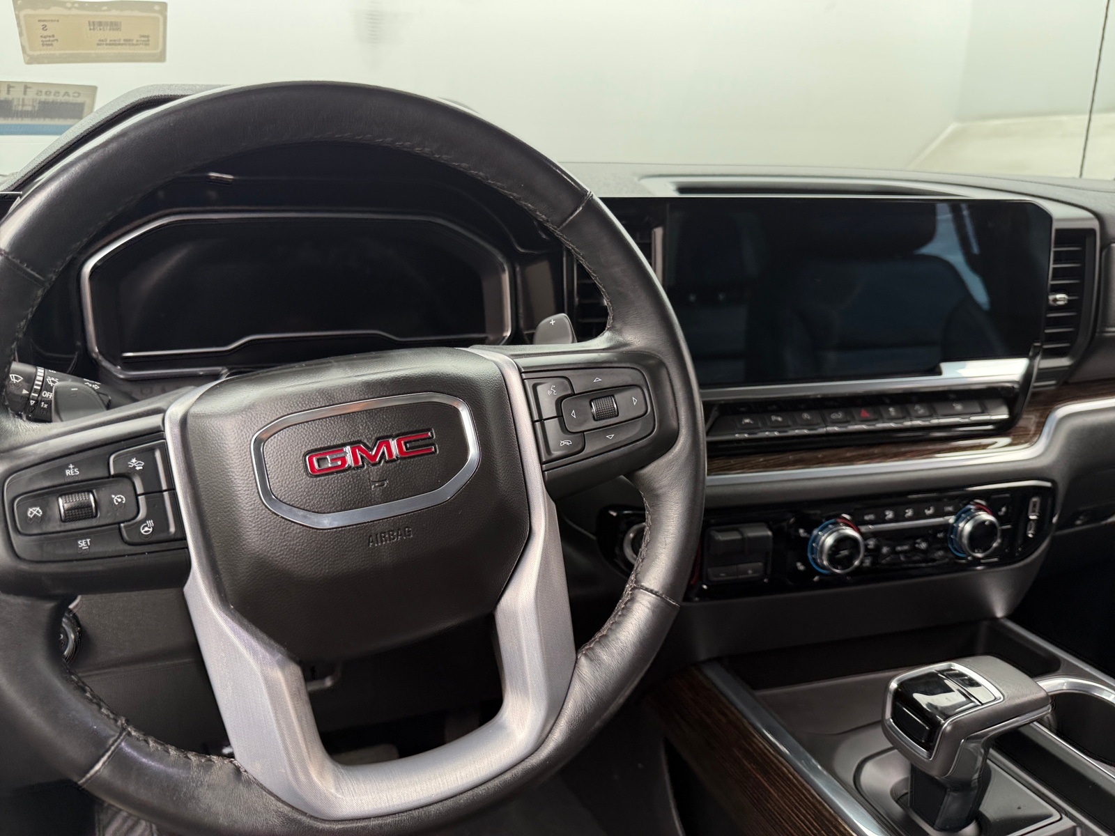 Thumbnail: 2022 GMC Sierra 1500 - 4