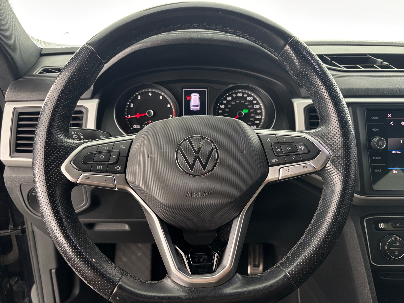 Thumbnail: 2021 Volkswagen Atlas - 4