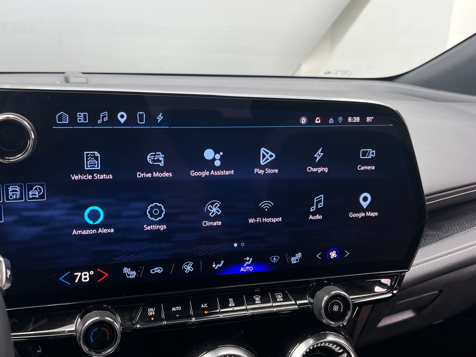 Thumbnail: 2024 Chevrolet Blazer EV - 3