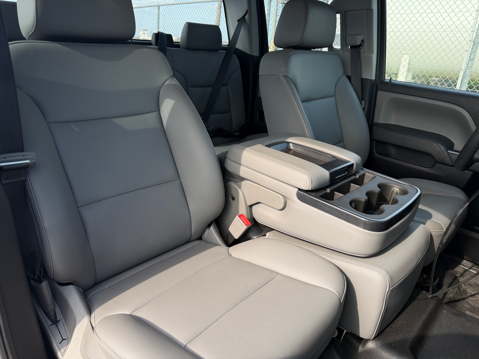 Thumbnail: 2019 Chevrolet Silverado 1500 - 2