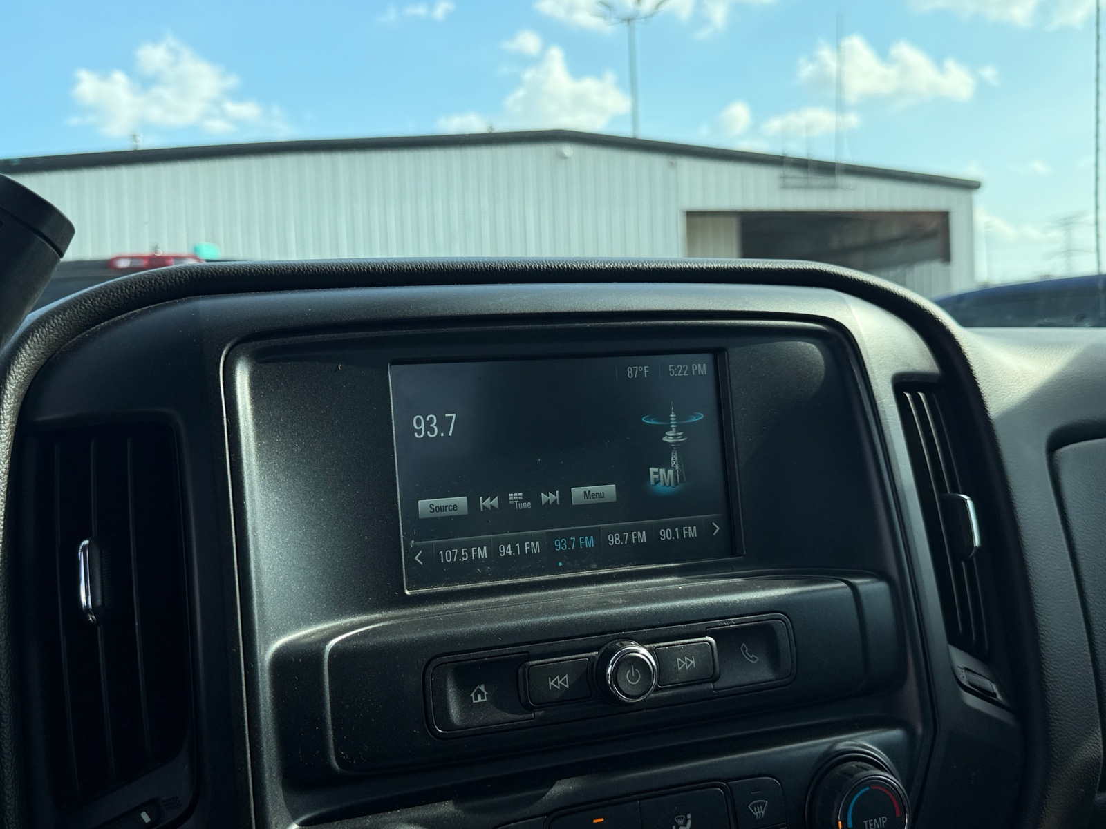 Thumbnail: 2019 Chevrolet Silverado 1500 - 4