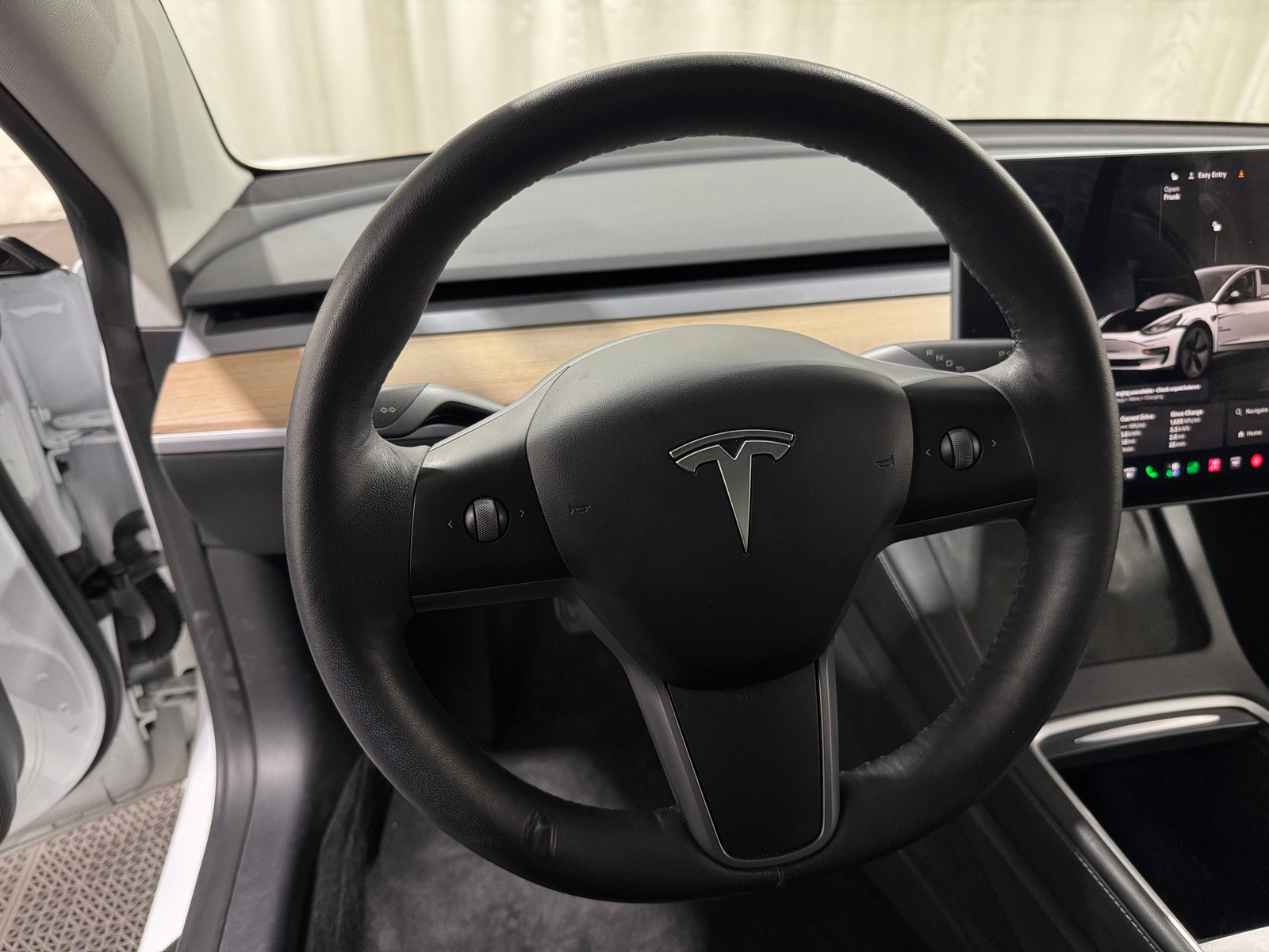 Thumbnail: 2022 Tesla Model 3 - 4