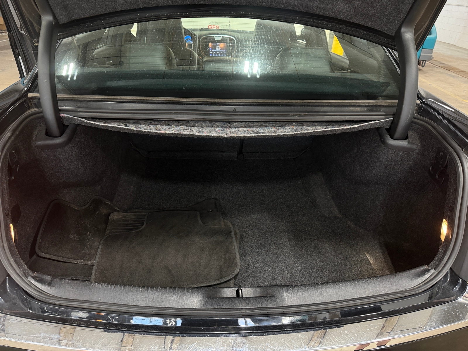 Thumbnail: 2014 Chrysler 300 - 6