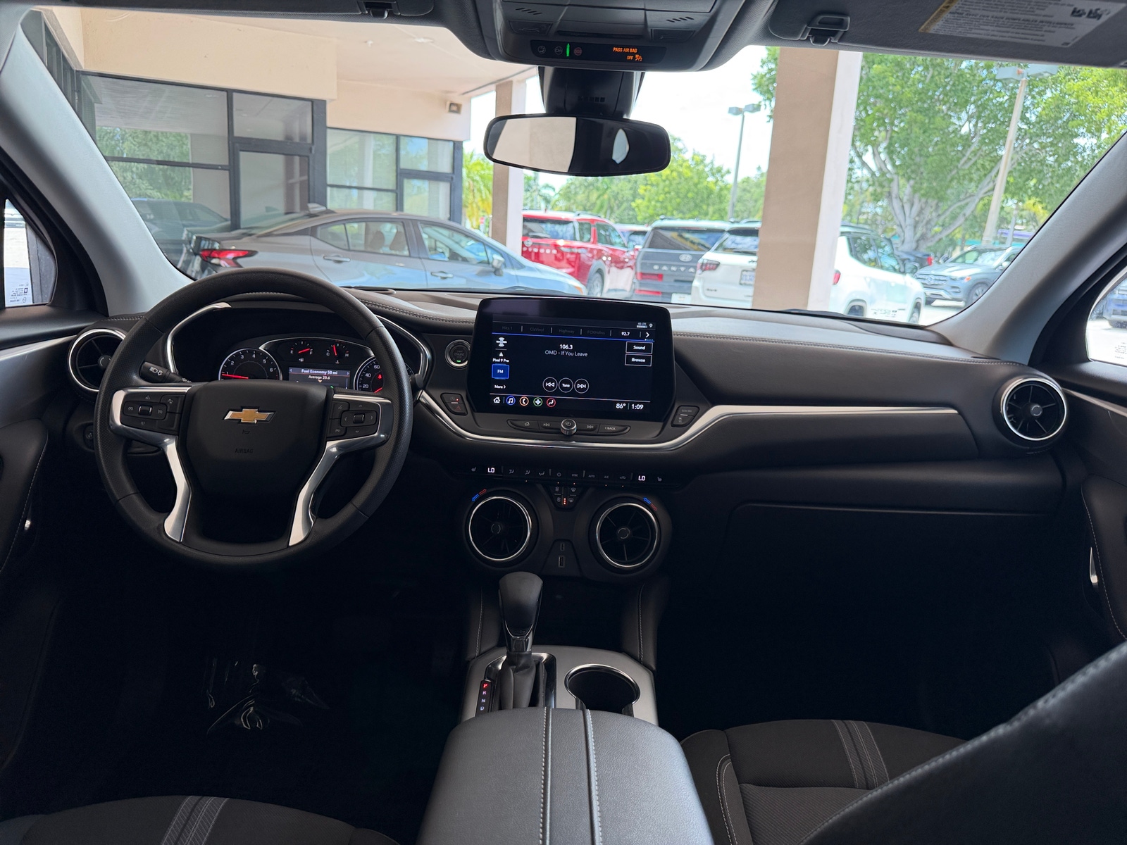 Thumbnail: 2025 Chevrolet Blazer - 3