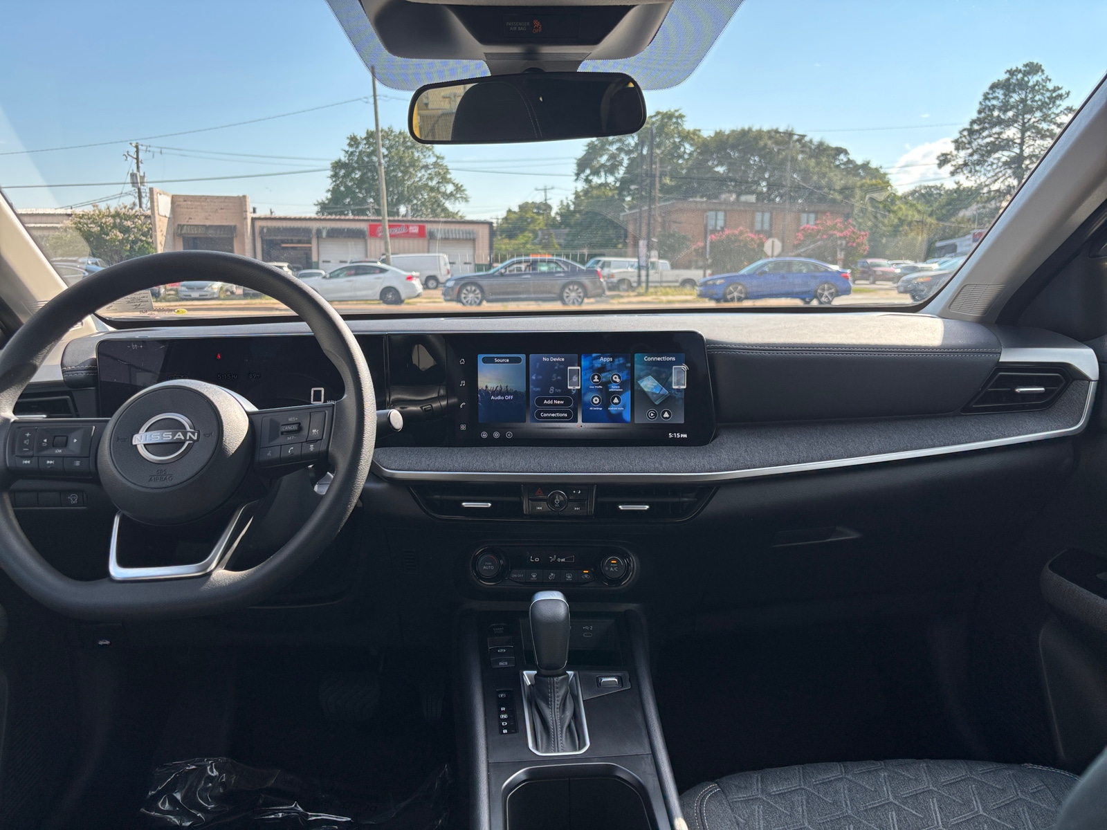 Thumbnail: 2026 Nissan Kicks - 3