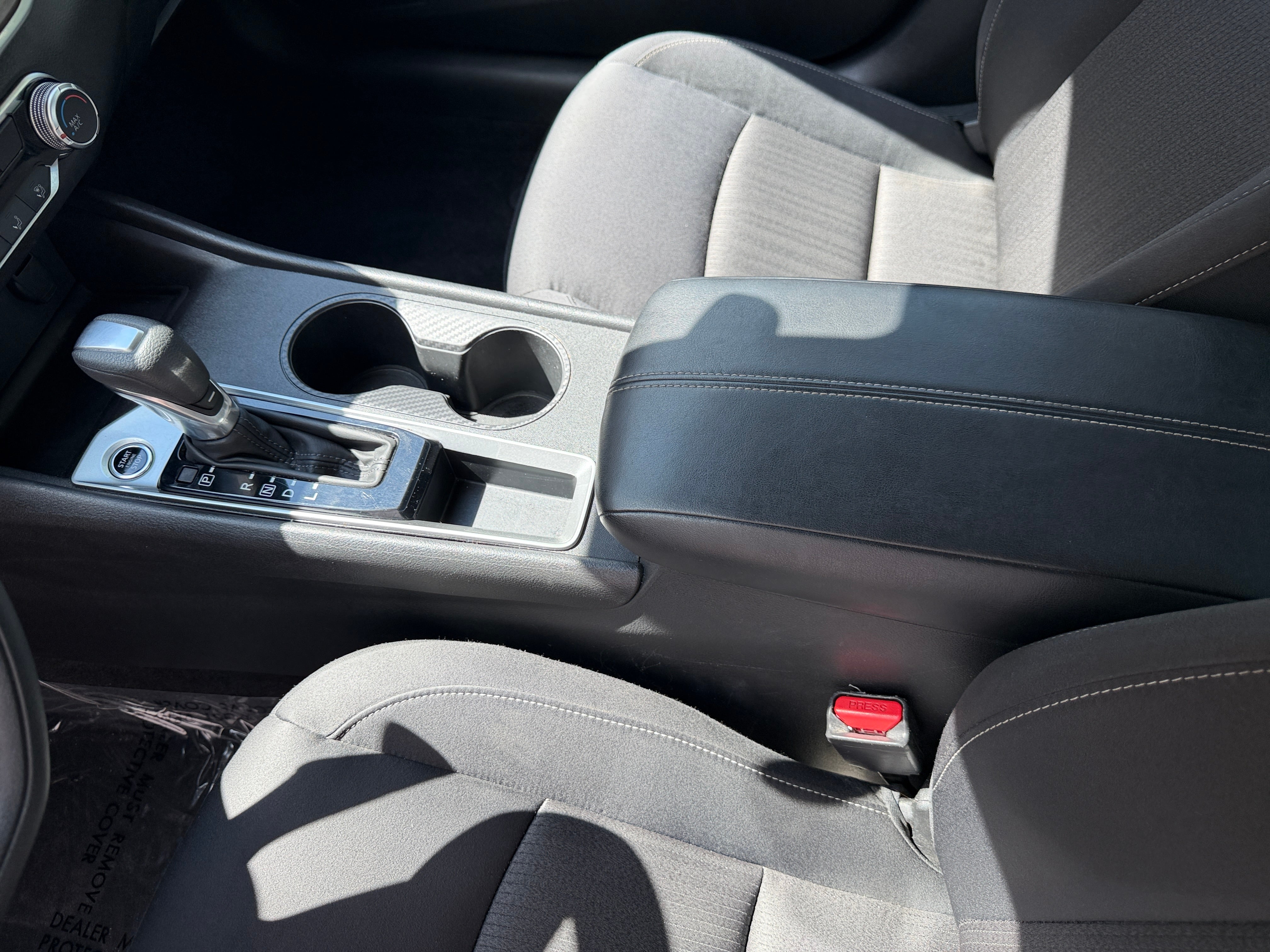 2025 Nissan Altima SV - Photo 4