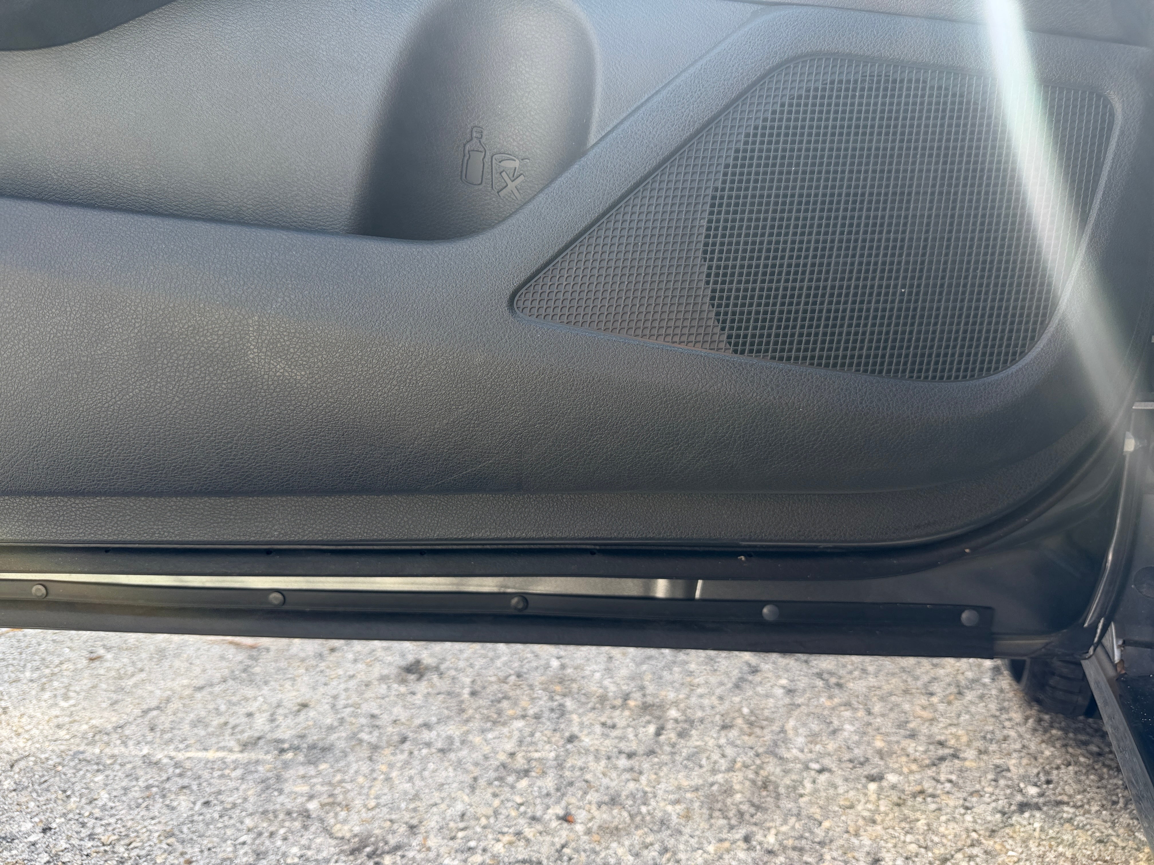 2025 Nissan Altima SV - Photo 12