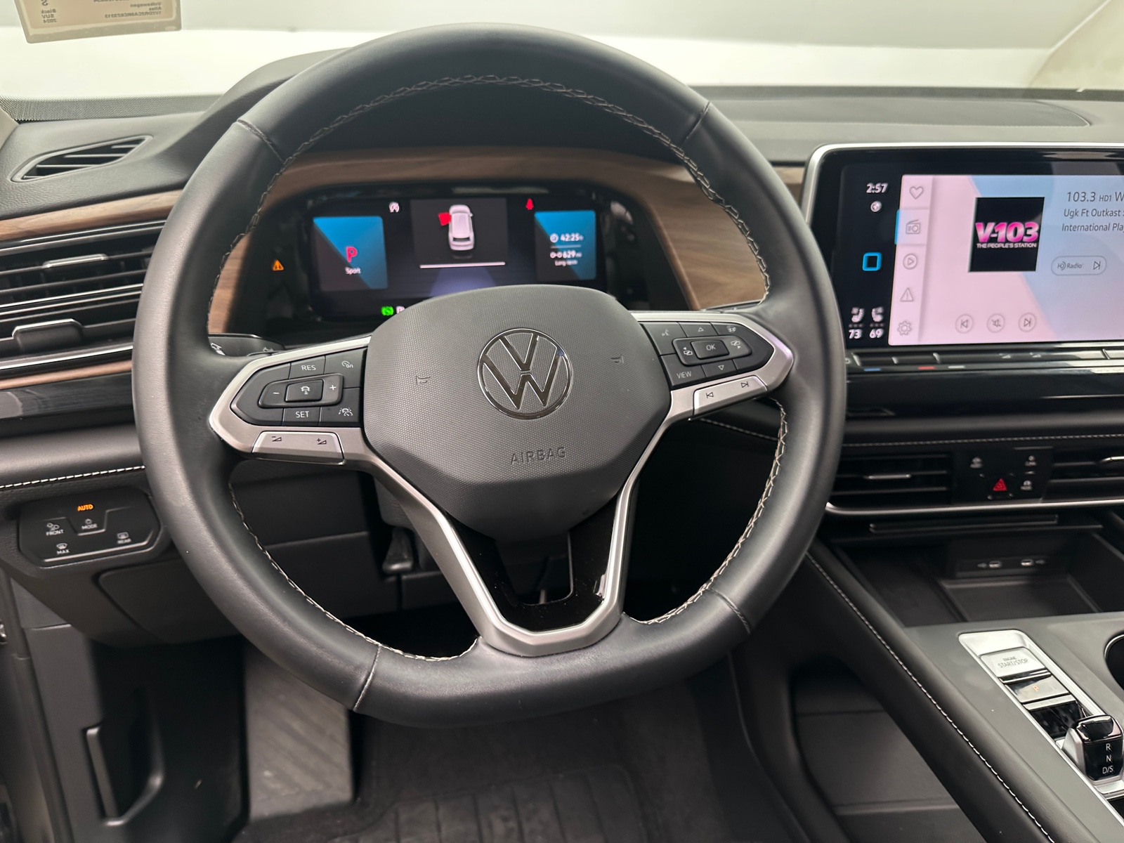 Thumbnail: 2024 Volkswagen Atlas - 4