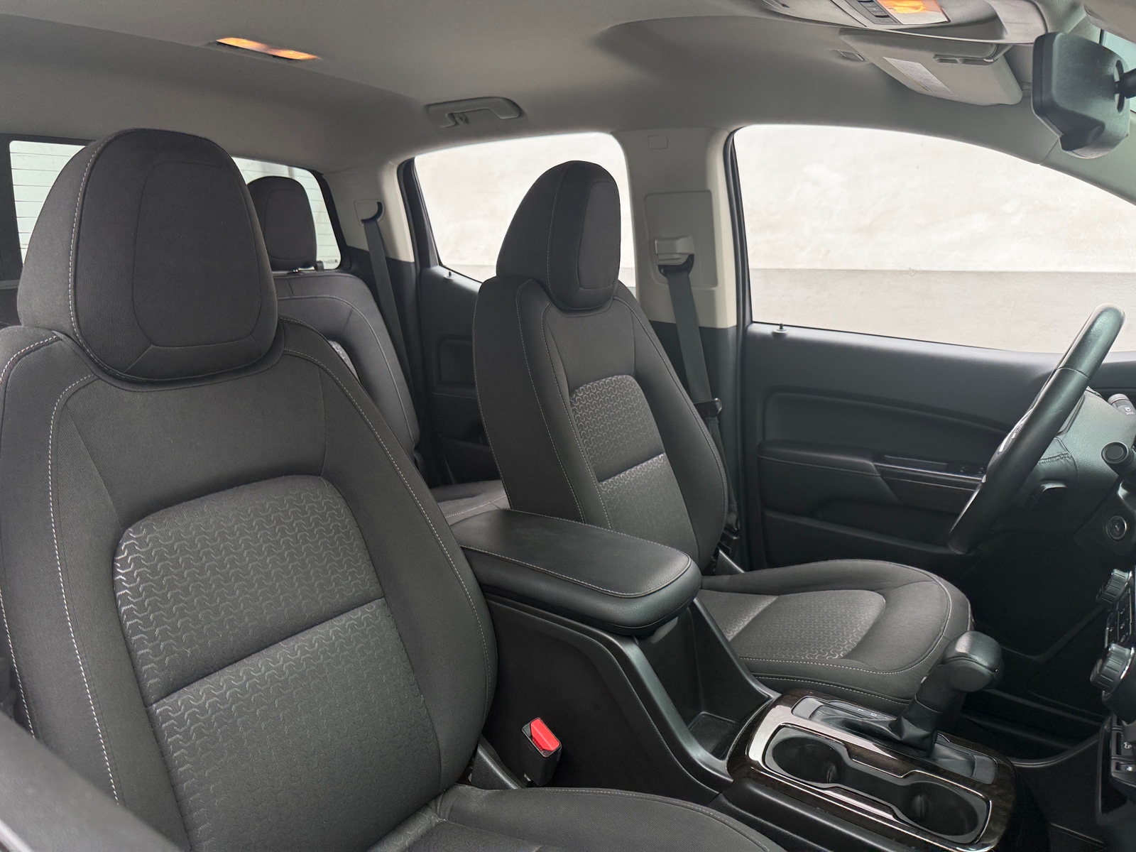 Thumbnail: 2017 GMC Canyon - 2