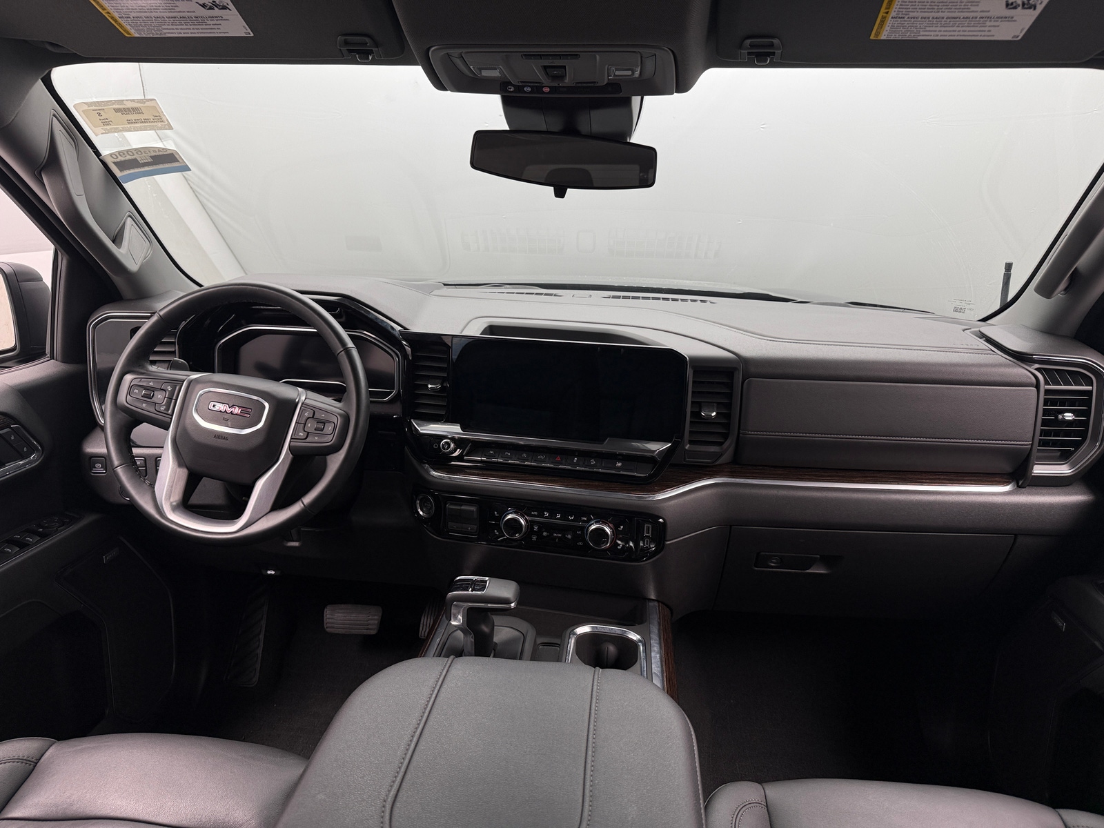 Thumbnail: 2025 GMC Sierra 1500 - 2
