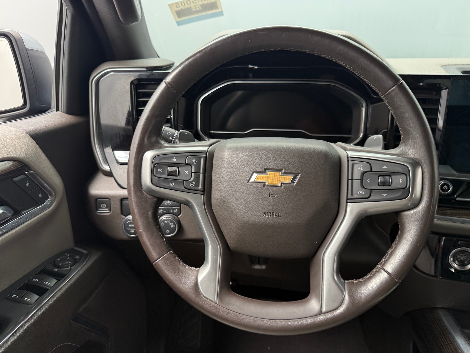 Thumbnail: 2023 Chevrolet Silverado 1500 - 5