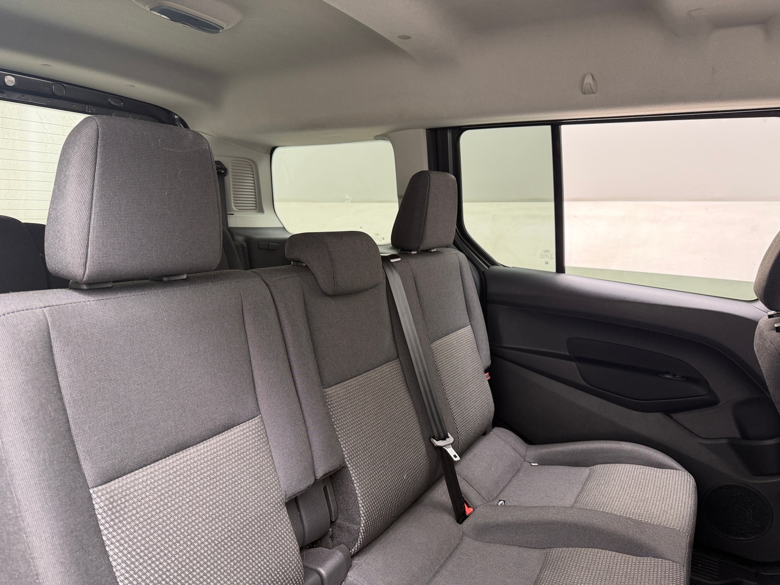 Thumbnail: 2017 Ford Transit Series - 6