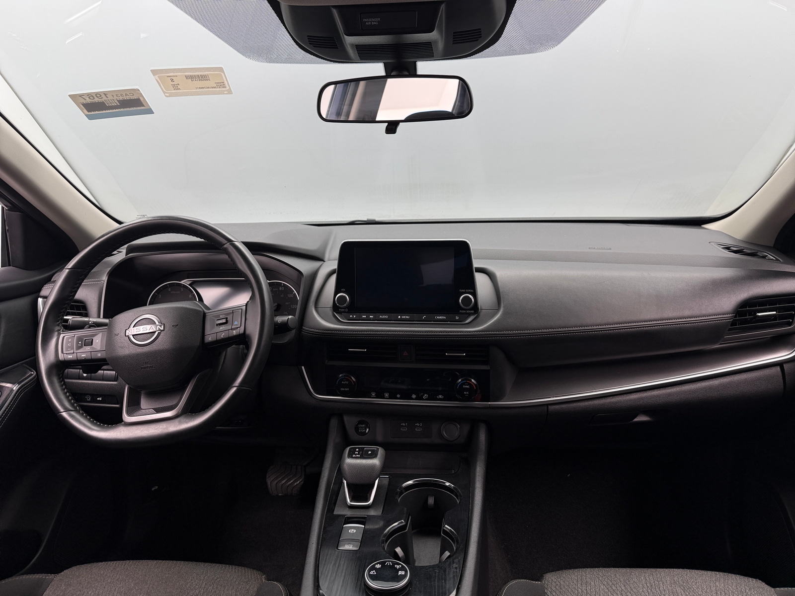Thumbnail: 2025 Nissan Rogue - 3