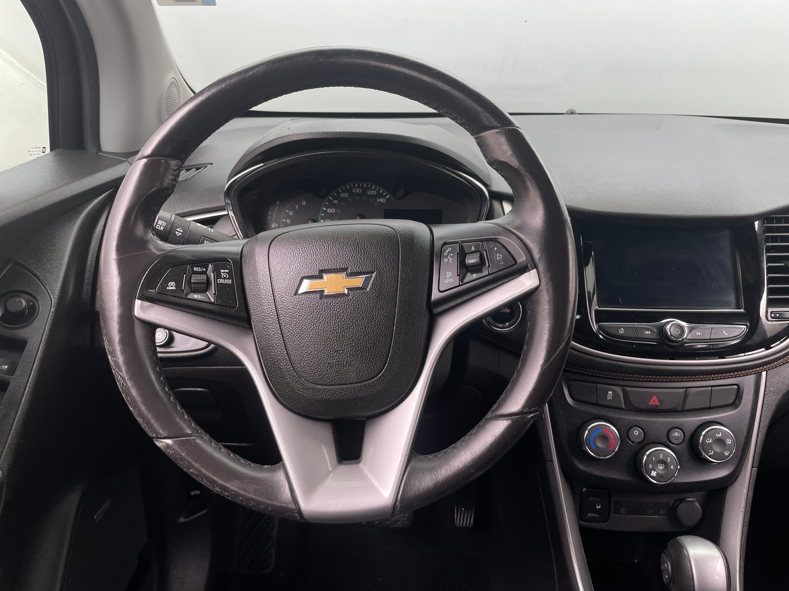 Thumbnail: 2018 Chevrolet Trax - 4