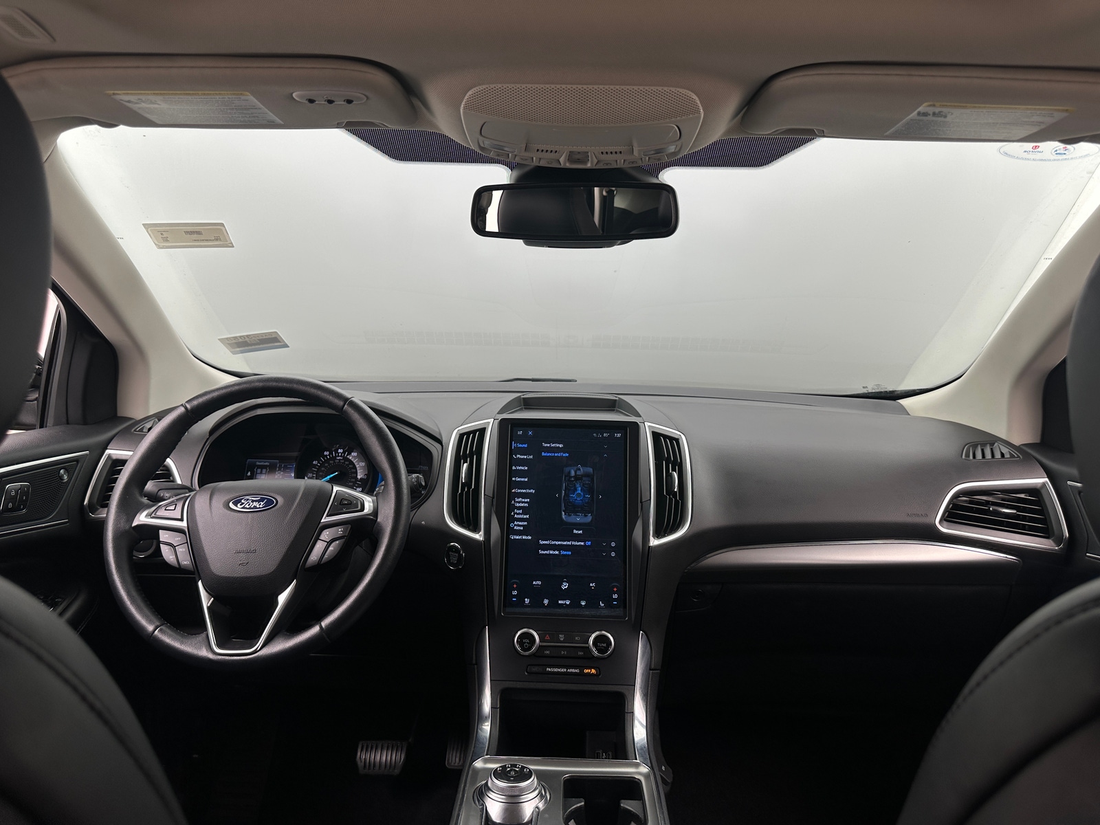 Thumbnail: 2023 Ford Edge - 2