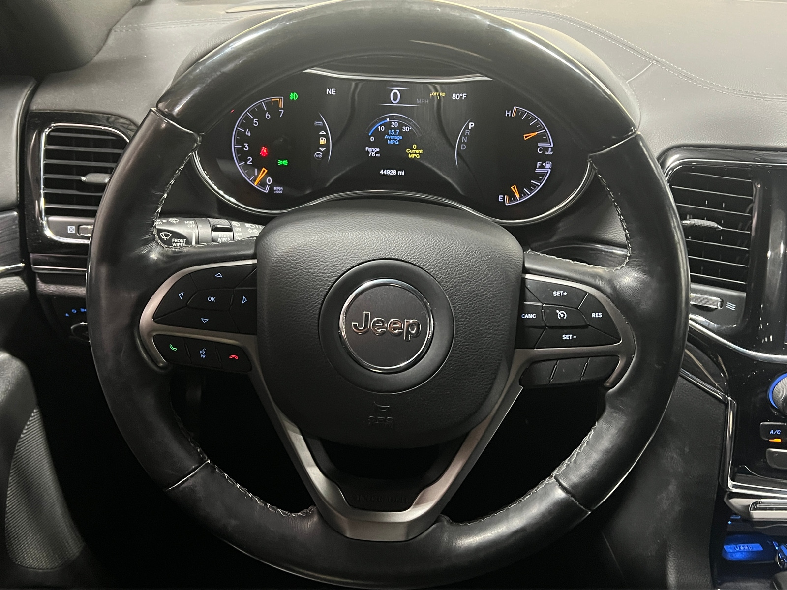 Thumbnail: 2020 Jeep Grand Cherokee - 4
