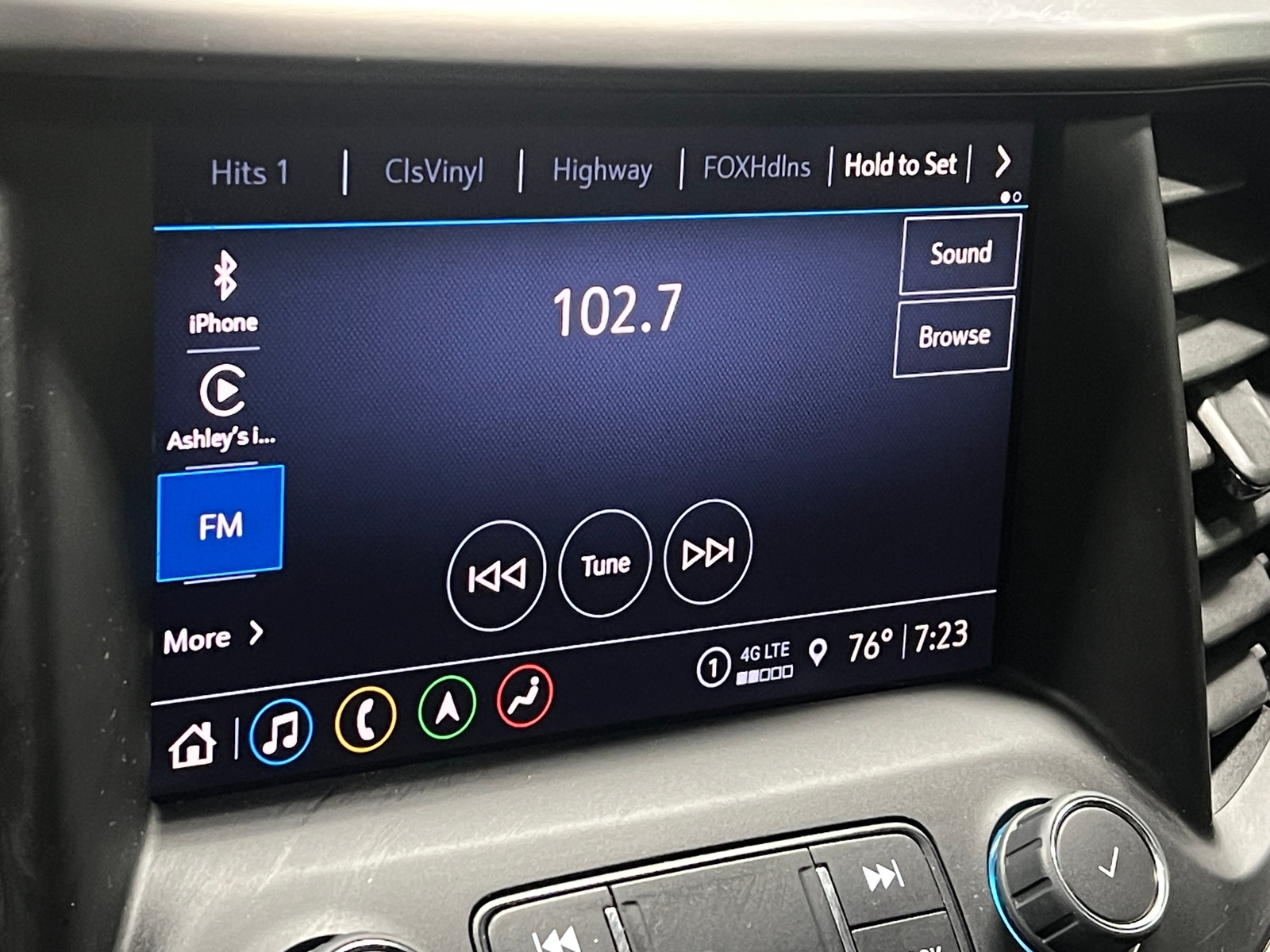 Thumbnail: 2023 GMC Acadia - 3
