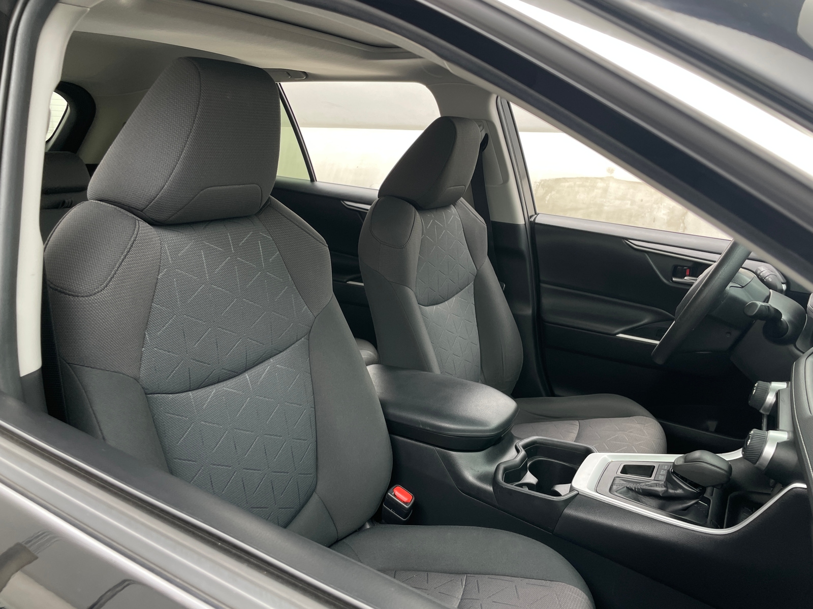 Thumbnail: 2019 Toyota RAV4 - 2