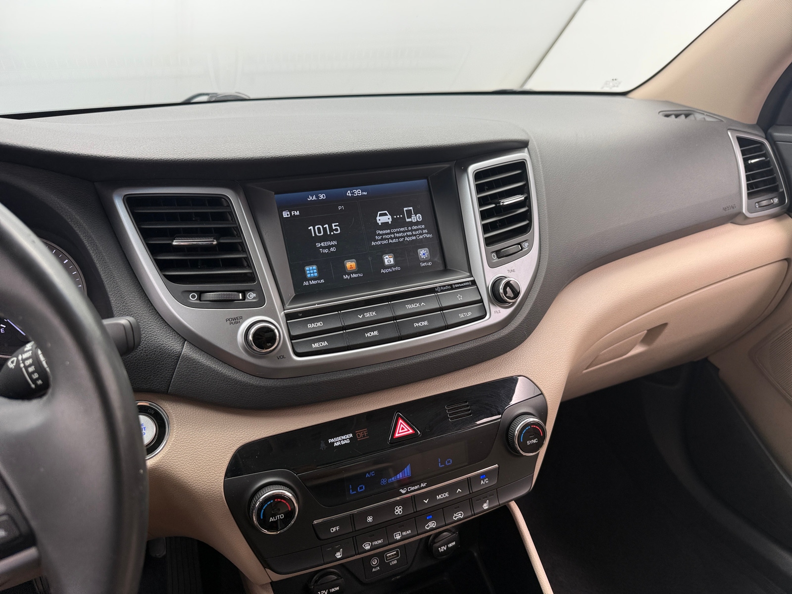 Thumbnail: 2018 Hyundai Tucson - 4