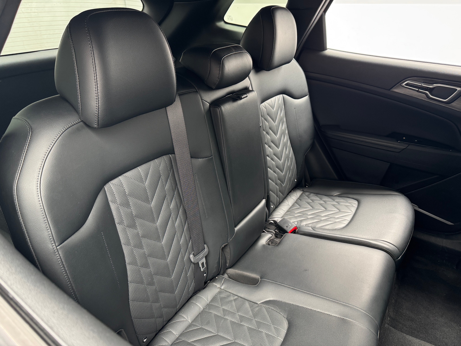 Thumbnail: 2023 Kia Sportage - 5