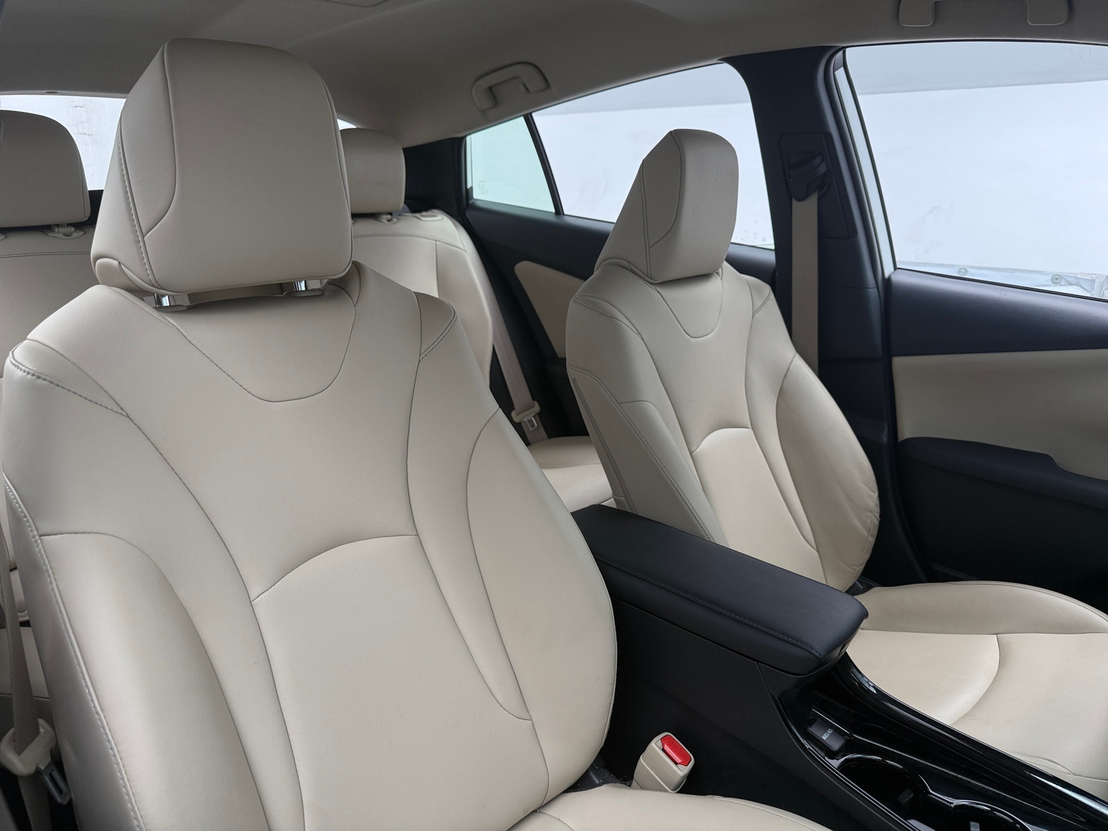 Thumbnail: 2019 Toyota Prius - 2