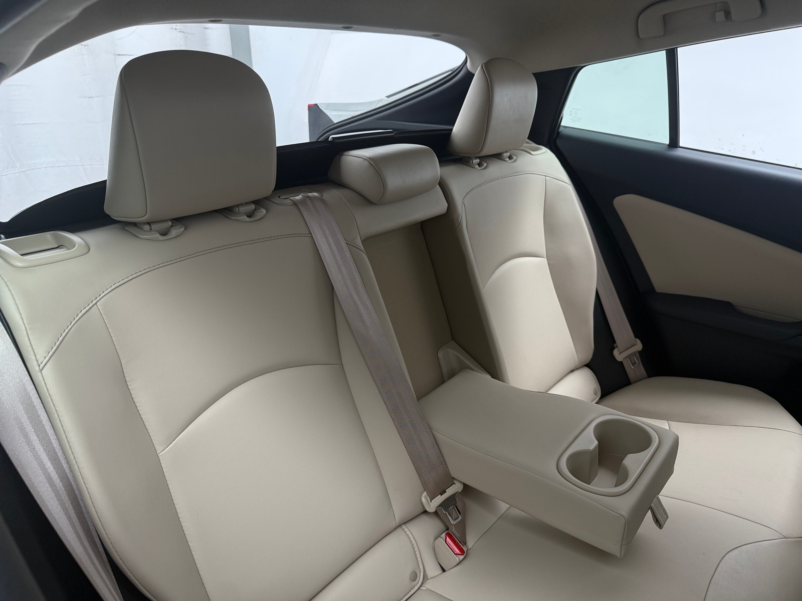 Thumbnail: 2019 Toyota Prius - 6