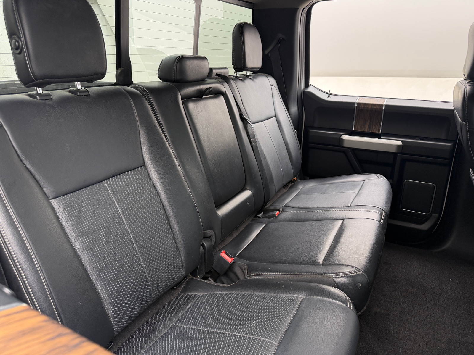 Thumbnail: 2019 Ford Econoline - 5