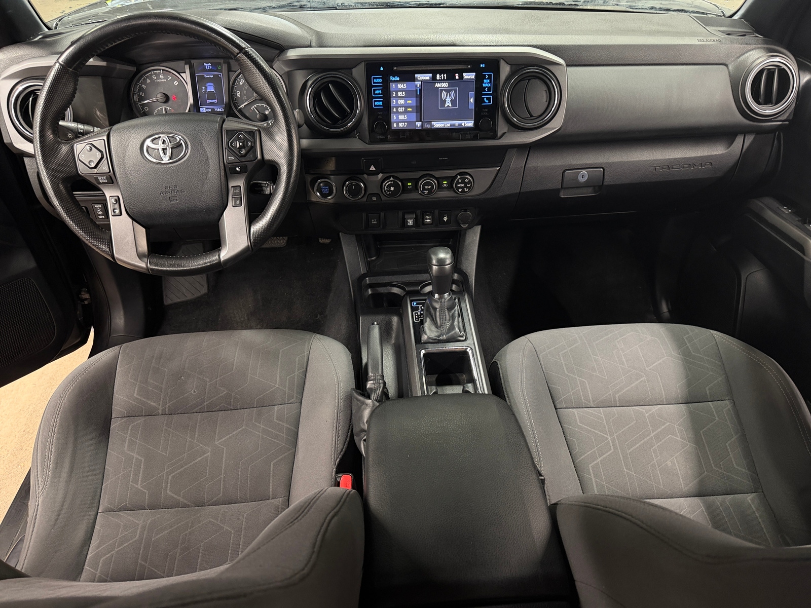 Thumbnail: 2019 Toyota Tacoma - 3